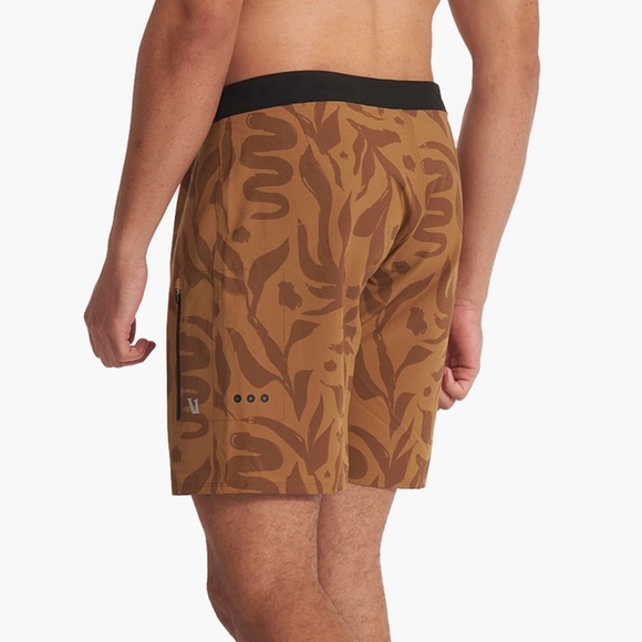 Vuori‎ Men's Infinity Boardshort, Autumn Contigo - Picture 6 of 6